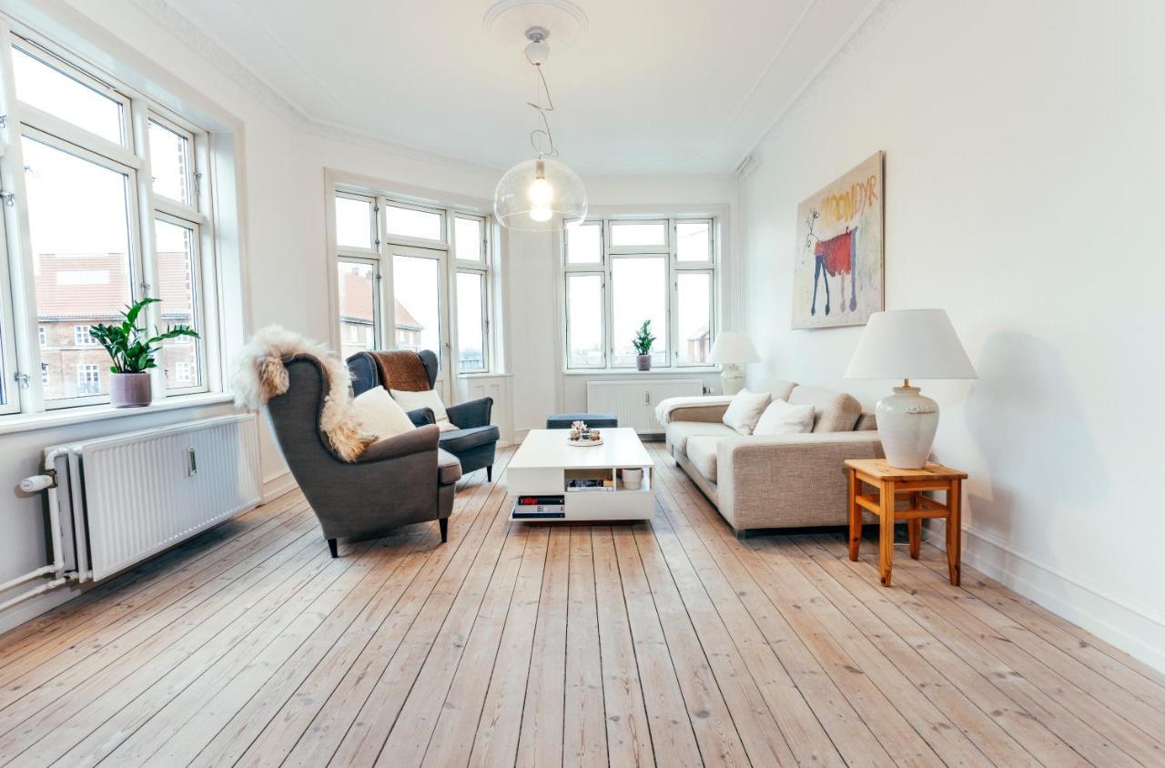 Elegant, Evocative And Cosy In Osterbro With A Panoramic View. Eco-friendly. 1km Harbour/ Beach, 3km- Center, 13km-airport. Copenhagen